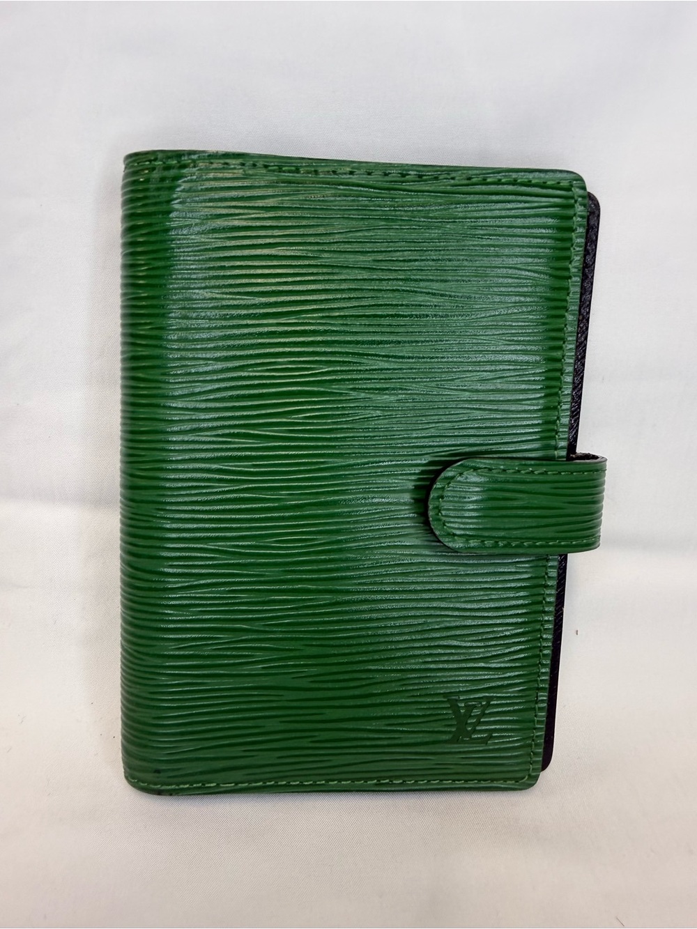 Louis Vuitton Green Epi Leather Agenda/Passport Holder